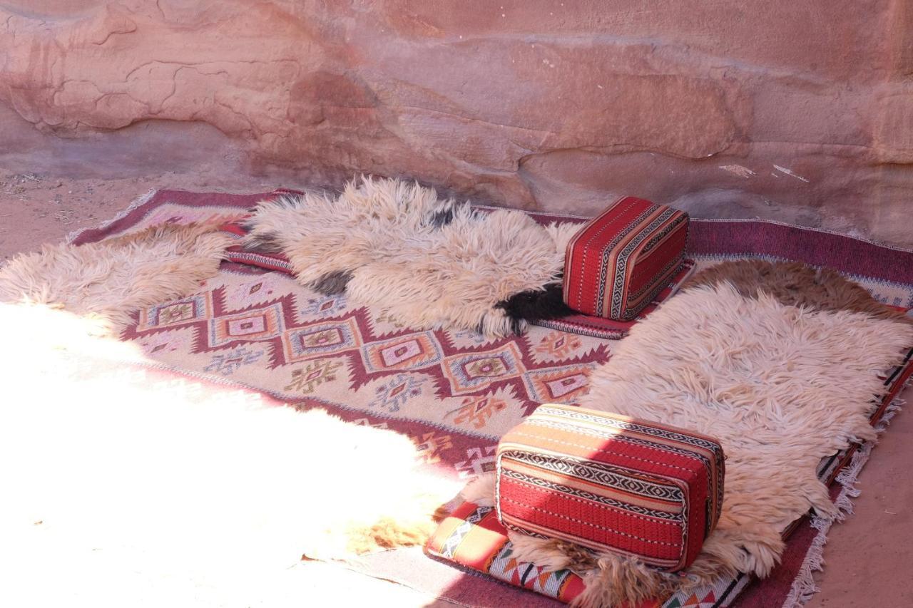 Wadirum Momoo Wadi Rum Buitenkant foto