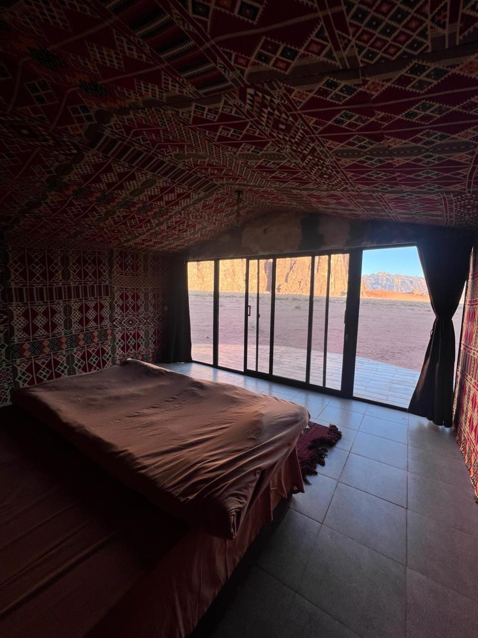 Wadirum Momoo Wadi Rum Buitenkant foto