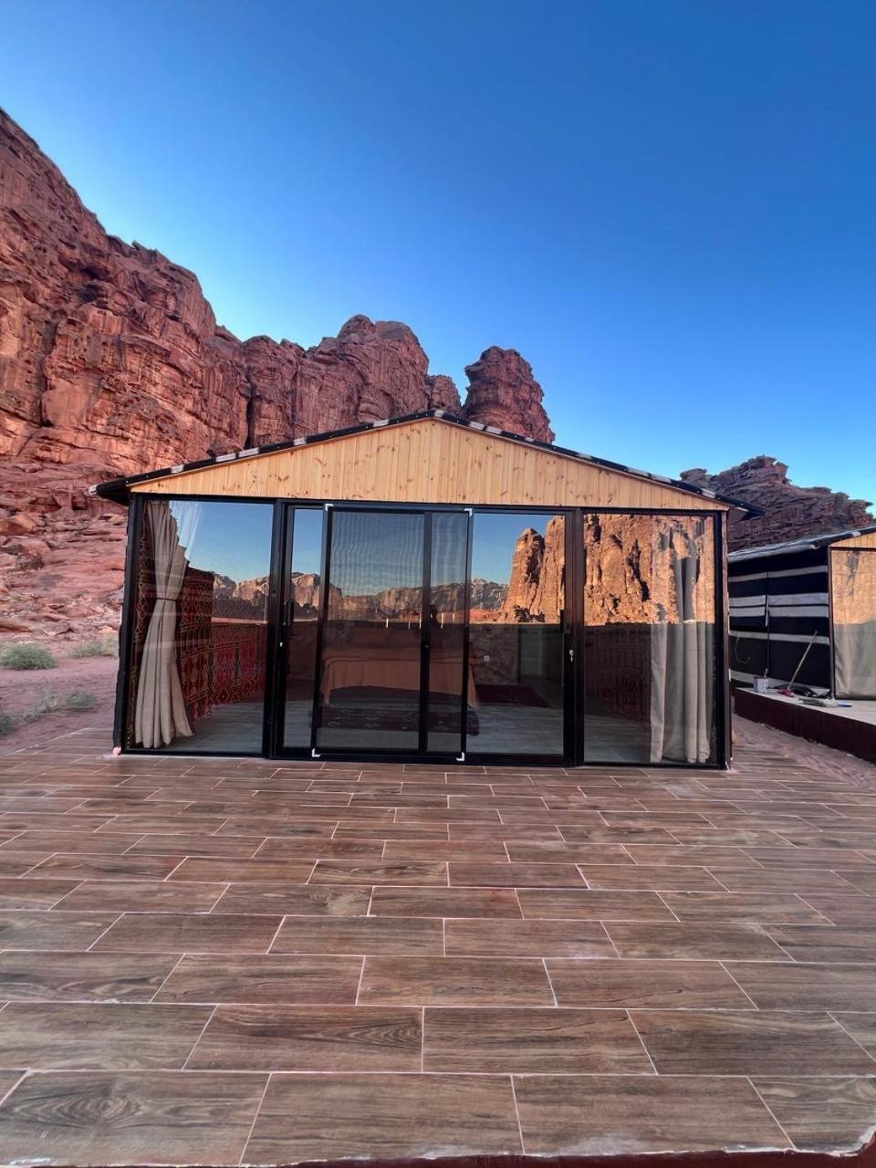 Wadirum Momoo Wadi Rum Buitenkant foto