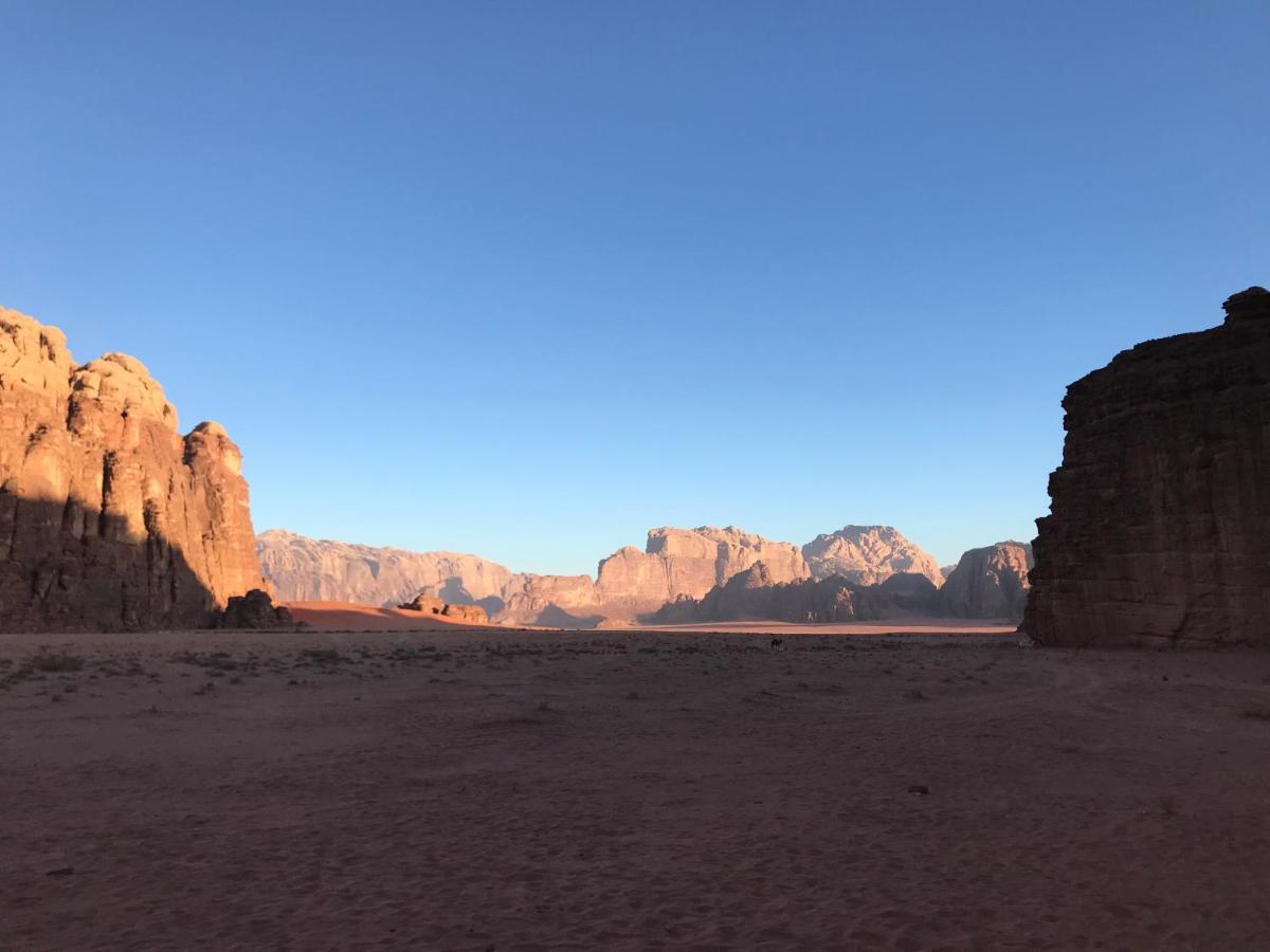Wadirum Momoo Wadi Rum Buitenkant foto