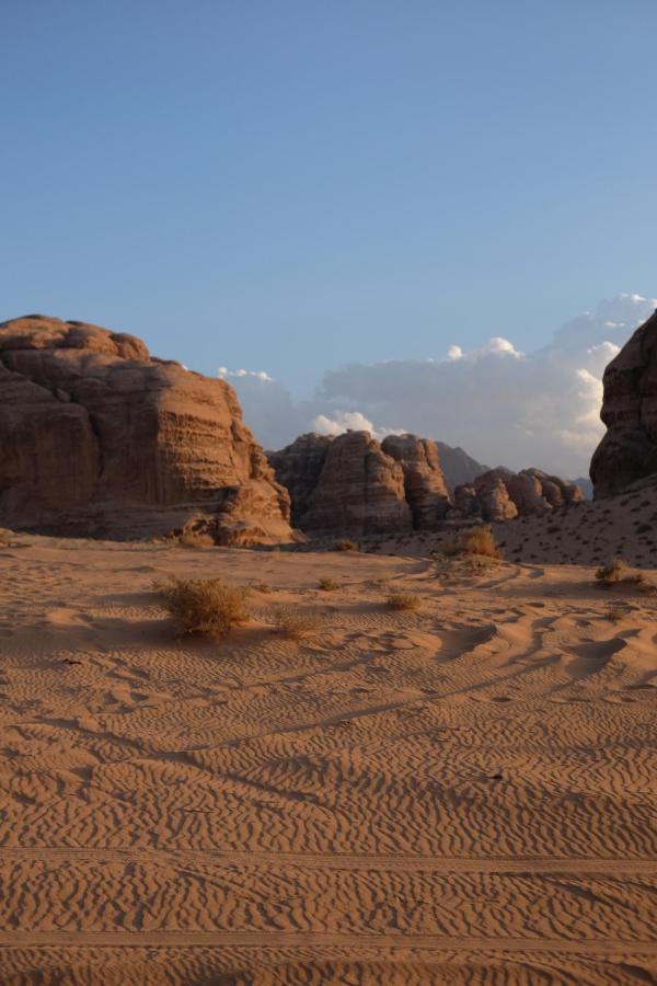 Wadirum Momoo Wadi Rum Buitenkant foto
